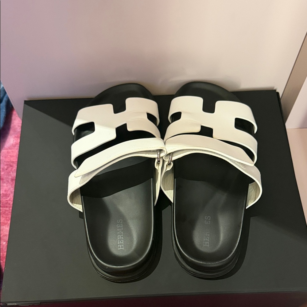 Hermes Chypre White Slide Sandals - Picture 3 of 10